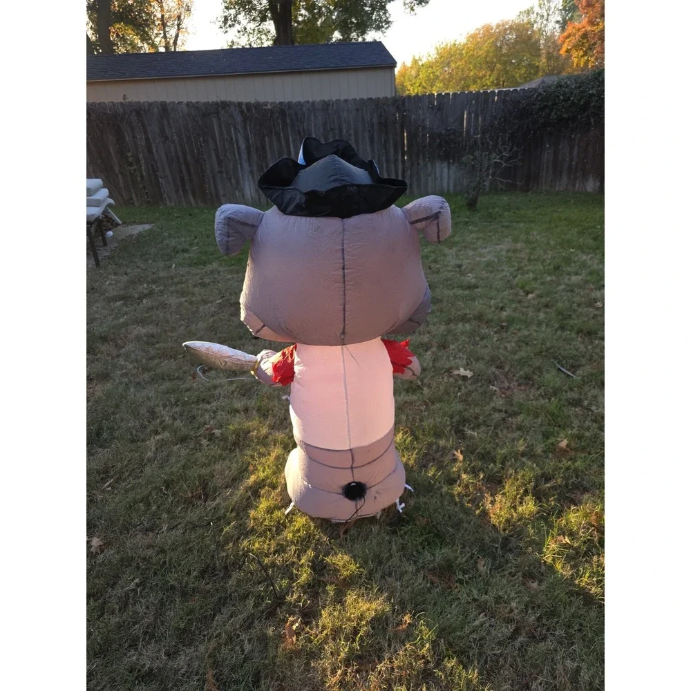 Holiday Time inflatable pirate